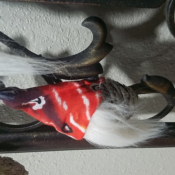 Awesome Magnetic Gnome Decorations - Picture 9 of 9